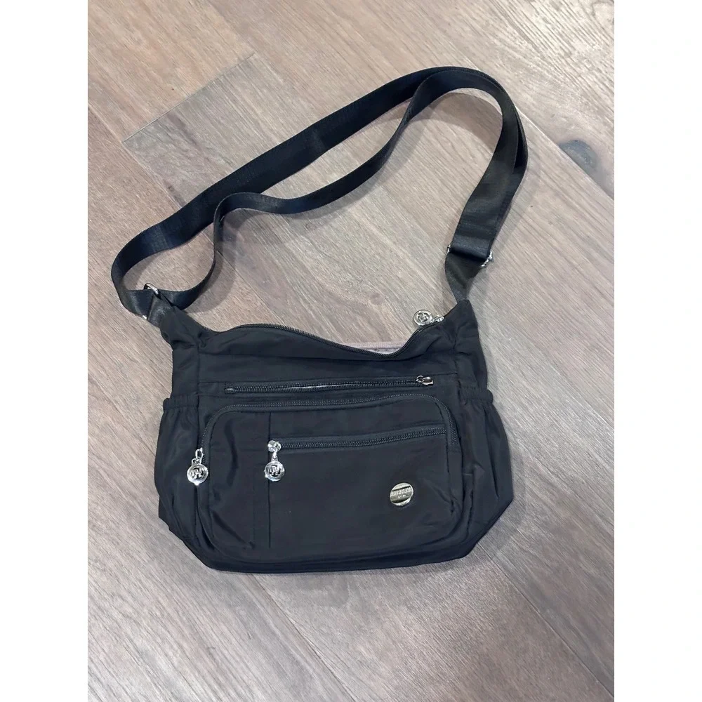 Jieol Shi Black Nylon Crossbody Bag Multi Pocket Travel Messenger Shoulder Purse